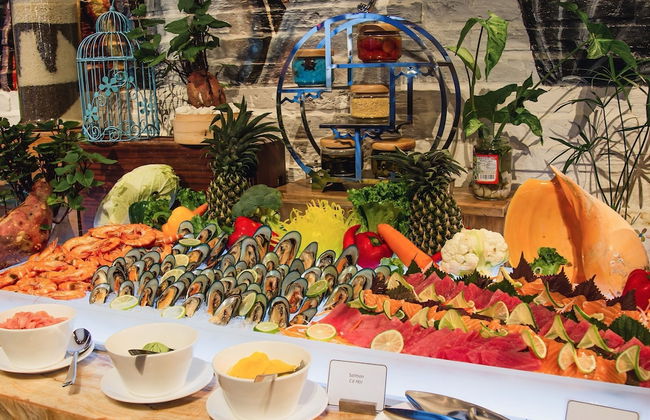 Panorama Beachfront Nha Trang by LYN Condotel - Photo 39