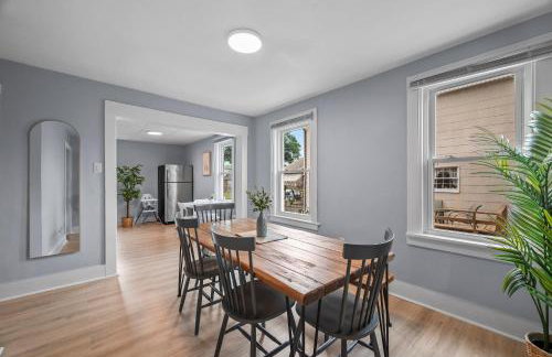 Slick&Spacious 2 Bdr Apt Natrona Hts - Photo 3