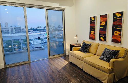 Stylish Venice Escape Near the Marina & Beachfront - Foto 5