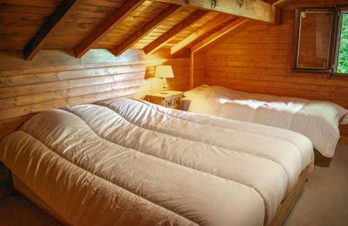 Chalet entier, vue panoramique, ruisseau et sauna. - Foto 52