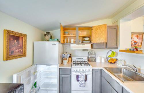 Hike, Sip and Explore Charming Waterford Cottage! - Foto 11