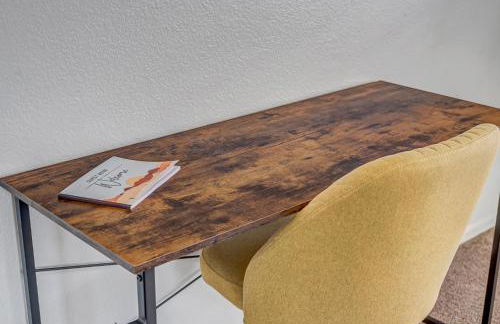 Chic Poolside Oasis - Karaoke - BBQ - Games - Foto 39