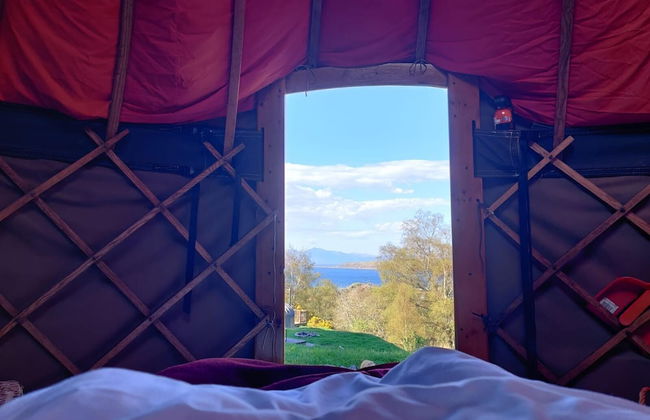 Charming Yurt in Kelburn Estate Near Largs - Photo 5