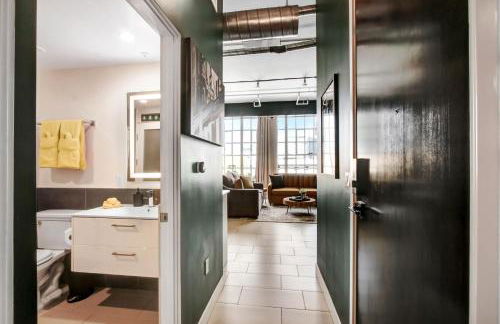 NYC Styled Loft In DTLA, sleeps 4 with Free Parking! - Foto 20