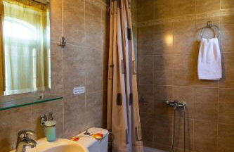 Allaria Villa Traditional Villa - Photo 7