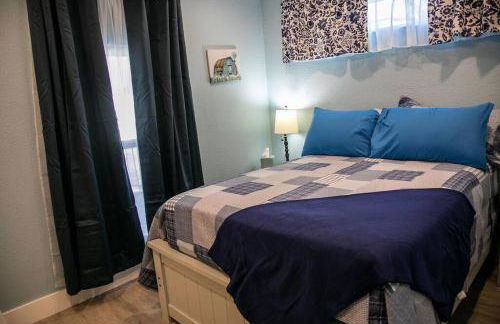 StockYards! Less than 4 minutes-Sleeps 8-Lee House - Foto 46