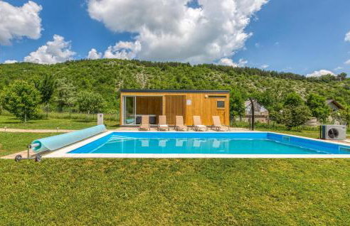 Nice Home In Gospic With Sauna - Photo 8