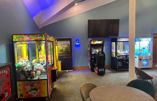 3BR Luxury Suite with Parking at The Grand Castle - Foto 28