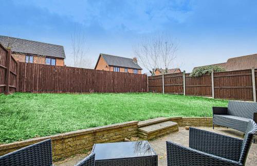 Champflower House- Sleeps 7- Driveway Parking, Contractors, Fast Wifi and Smart TV - Foto 12