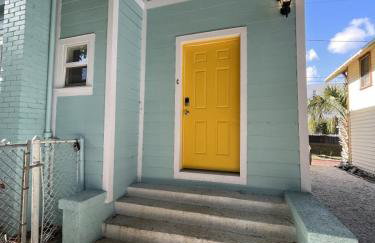 The Blue Wave Suite Unit C - Foto 9