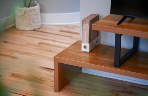 The Modern Boho Brick Loft - Foto 16