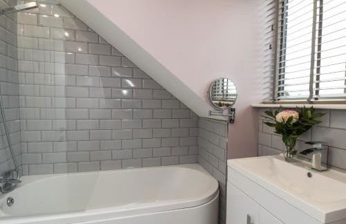 The Dollhouse - Foto 31