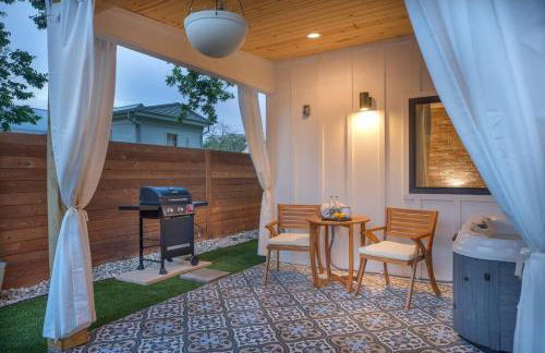 Petit Paradis Studio with hot tub - Photo 47