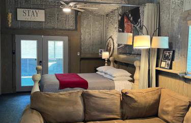 Cozy Barn with Pool Access & Near Lake Conroe - Foto 31