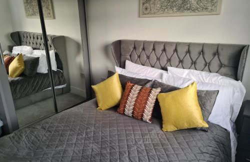 SAV 5 bedroom Executive detached house in Leiceste - Photo 20