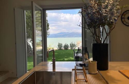 The Boathouse, at the lake - Photo 28