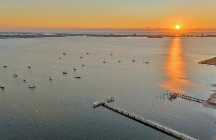Downtown-Gulfport-Cooled & Heated Pool - Foto 7