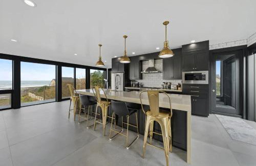 Bandon Coast - Beach Access, Ocean views & Hot Tub - Photo 13