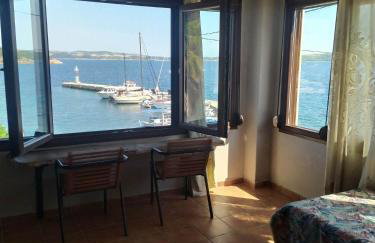 Mamadinas House AlliMpanta - Photo 11