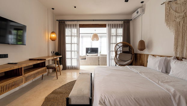 Garden Heights Villa by EVDEkimi - Elegant 3BR Jungle oasis with Hammock - Foto 4, Habitación