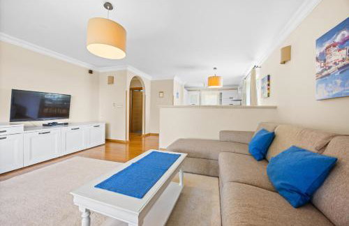 Villa Andrea for 17 people with private 40 m2 pool & pet friendly near Poreč - Photo 33