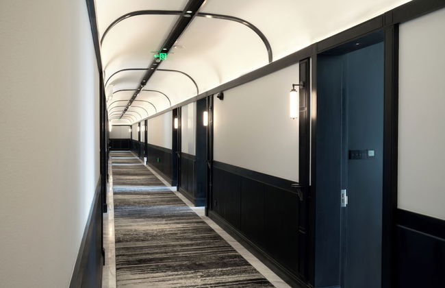 OPARTMENT The Far Eastern Hotel - People's Square - Photo 62