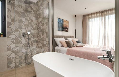 Absolute Traumvilla mit Pool, Sauna, Whirlpool, 6 Bikes, Tischtennis, Outdoor-Kueche, Grillkamin - Photo 14