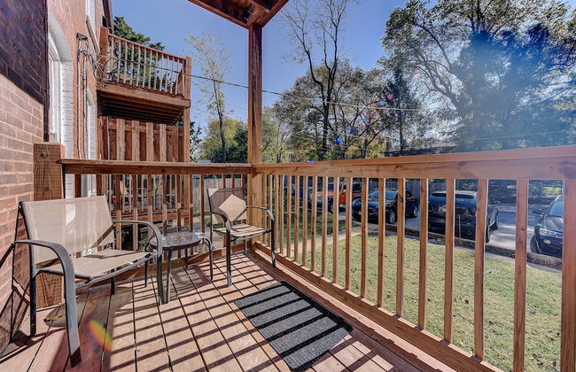 Designer Home in Shaw Right Side - JZ Vacation Rentals - Photo 37