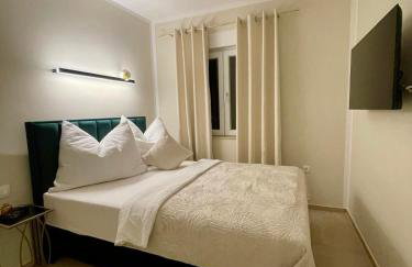 Cellinis Home Apartment - Photo 2