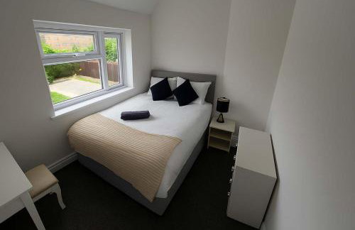 Modern 3-Bedroom Home Near Cribbs Causeway- Ideal for contractors and work stays - Foto 5