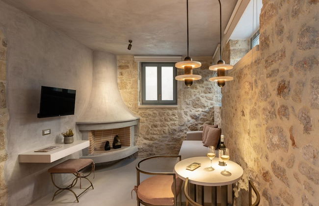 Inotropes Boutique Suites - Adults Only - Photo 33