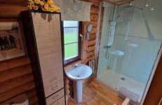 Laura's Lodge Hot Tub Log Cabin, Felmoor Park, Morpeth, Northumberland - Photo 4