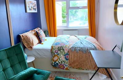 Charming 3-bedroom House with Garden in Portsmouth, Close Parking, Train Station & Gunwharf - Foto 19