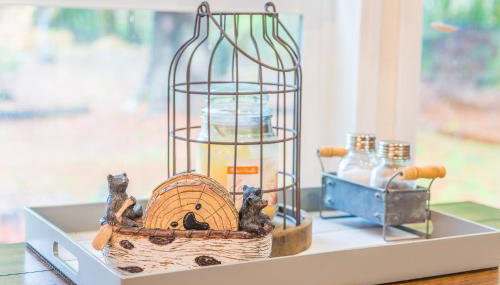 Trout Corner wooded tiny home - Foto 4