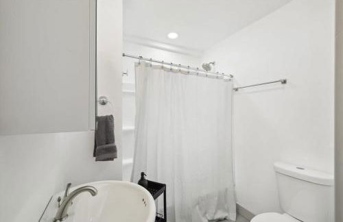 Tropical Oasis - Pool + Beach Volleyball + Firepit - Foto 35