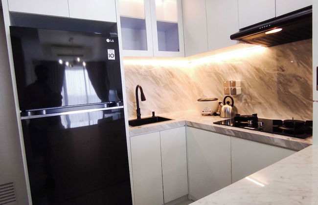 Modern And Comfortable Living At 2Br Grand Sungkono Lagoon Apartment - Foto 10