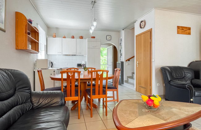 4 bedroom House in Fonyód with garden and terrace - Photo 14