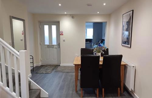 Luxury Apartment - Above iconic High Lane Oatcakes - Foto 11