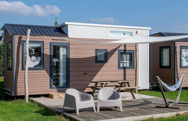 Fully Furnished Tiny House near Beach - Foto 1