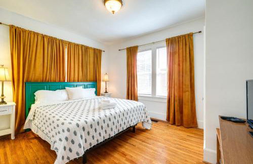 Walk to The Grandin Theatre Roanoke Unit with Yard! - Foto 12