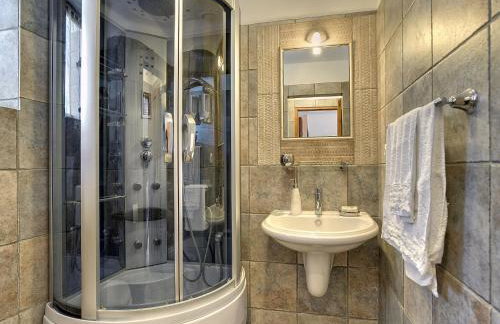 Villa in Svetvincenat with Pool & Beach - Foto 20