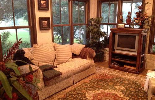 Stunning Luxury Estate on Private Lake in Texas Hill Country near Austin - Foto 2