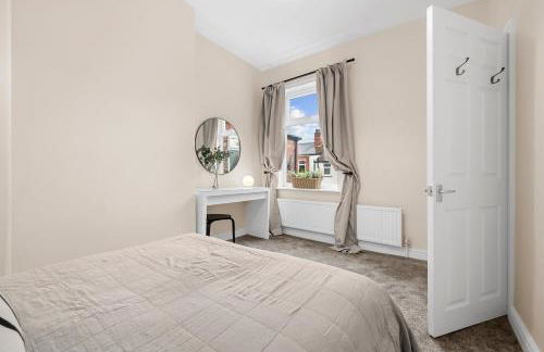 Blissful Breaks Near Old Trafford Stadium - Foto 18