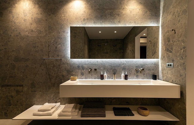 Scylla Concept Suites - Photo 29