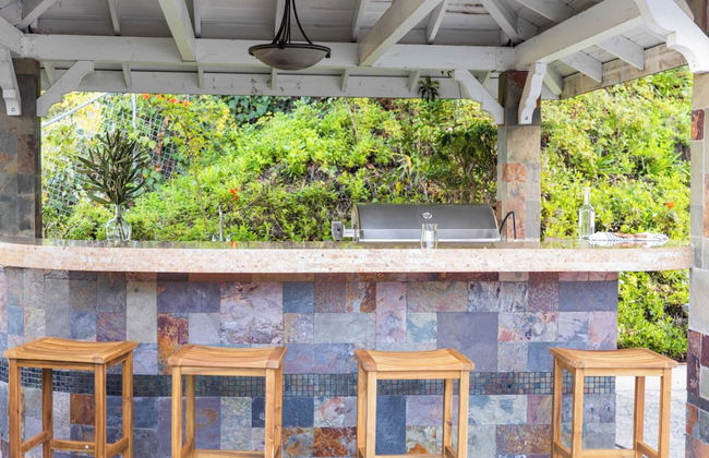 Villa Valencia by Avantstay Entertainers Dream w/ Outdoor Kitchen, Spa & Views - Foto 27