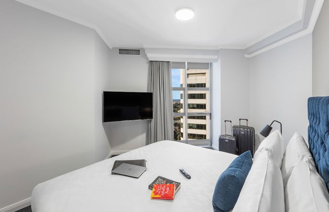 Meriton Suites Bondi Junction - Photo 26