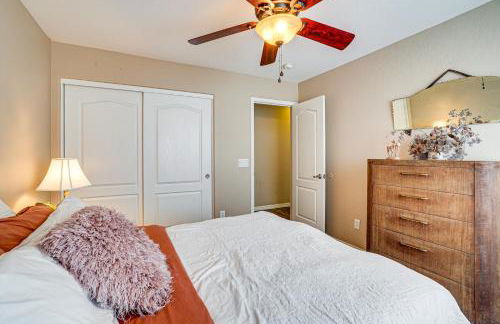 Fun with Family! Goodyear Getaway with Outdoor Oasis - Foto 20