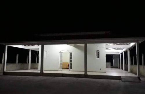 Casa em Itaipuaçu com Ar Piscina Churrasqueira - Foto 32