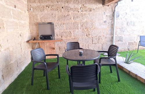 La Maison Douessine - Hyper Centre Doué La Fontaine - WIFI gratuit -Proche Bioparc Zoo - Photo 3