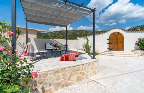Villa Little Paradise with a private pool, 4 bedrooms, 2 living areas, 3km from the beach in Marina - Foto 11